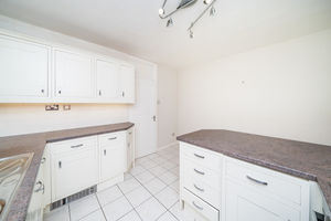 BREAKFAST KITCHEN- click for photo gallery